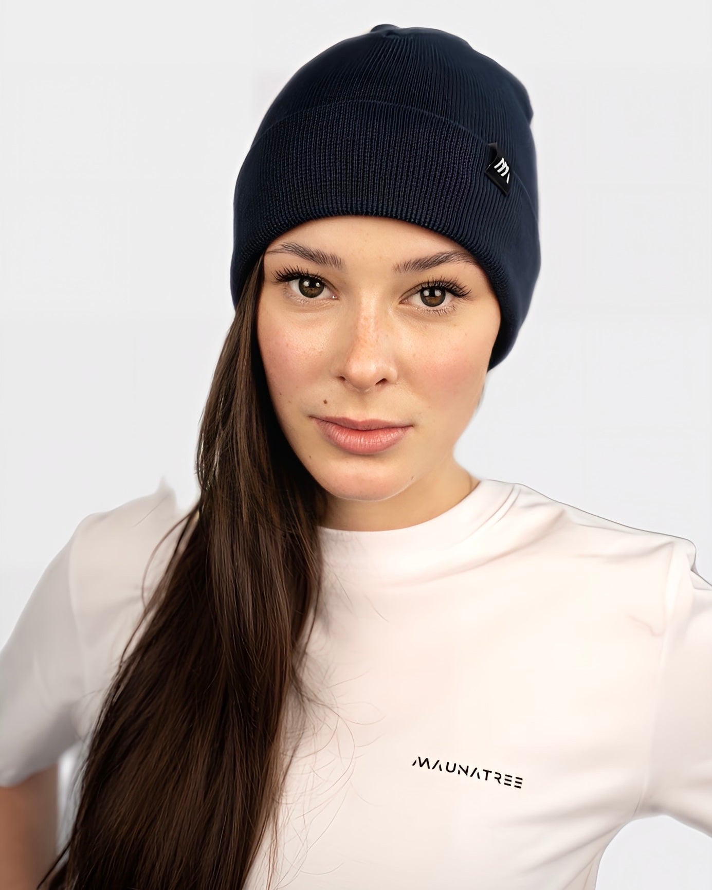 Setze ein Statement mit der Maunatree Unisex-Beanie/Mütze: Stylisch, nachhaltig und vielseitig in verschiedenen Farben (blau). Hergestellt aus 80% Bio-Baumwolle und 20% recyceltem Polyester – für bewussten Komfort. Diese Beanie/Mütze trägt das Öko-Tex Siegel, ist vegan und FairWear bestätigt. Ein perfektes Accessoire für umweltbewusste Köpfe. #NachhaltigeMode #Maunatree"