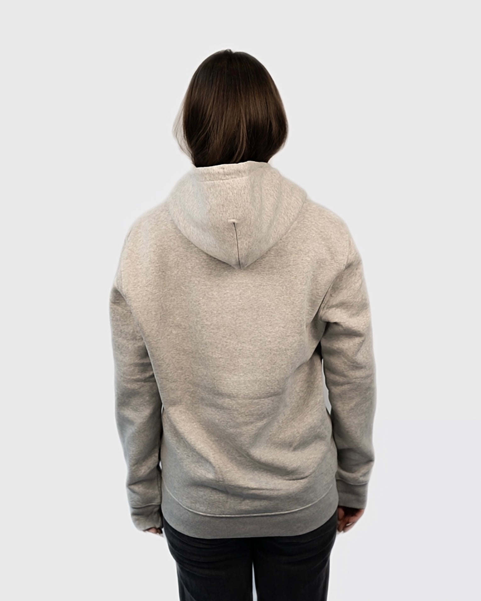 Maunatree's nachhaltiger Kapuzenpullover Hoodie aus Bio-Baumwolle, Pulli in Hellgrau mit gesticktem Logo, 100% Bio, Öko-Tex zertifiziert, vegan, FairWear bestätigt, mit Natur Logo, Unisex für Männer & Frauen, Geschenkidee, Mountainbike & MTB, Natur, Sportlicher Look, Snowboard, Berg und Ski