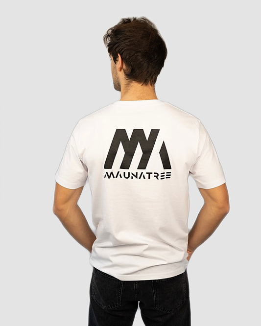 Maunatree's nachhaltiges Basic Shirt aus Bio-Baumwolle, Shirt in Weiß mit schwarzem Print auf dem Rücken, 100% Bio, Öko-Tex zertifiziert, vegan, FairWear bestätigt, mit Natur Logo, Unisex für Männer & Frauen, Geschenkidee, Mountainbike & MTB, Natur, Sportlicher Look #NachhaltigeMode #Maunatree, Snowboard, Berge und Ski